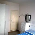 Mon Marina Piccola דירה